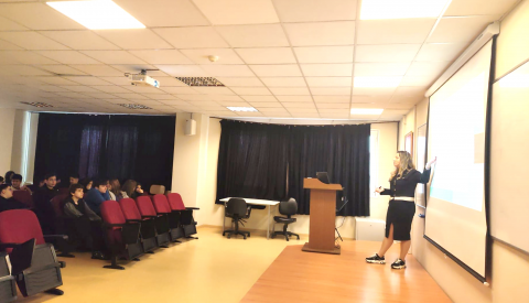 Bilişim Teknolojileri ve Yapay Zeka Konulu Seminere Dijital Dönüşüme Değindik  