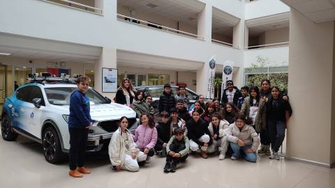 Bilişim Teknolojileri ve Yapay Zeka Konulu Seminere Dijital Dönüşüme Değindik  