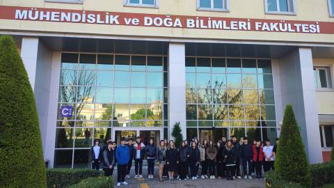 Bilişim Teknolojileri ve Yapay Zeka Konulu Seminere Dijital Dönüşüme Değindik  
