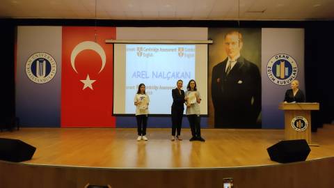 Öğrencilerimiz Cambridge Sınavlarında Gösterdikleri Başarılar İle  Küresel Standartlarda Eğitimin Kapısını Aralıyor  