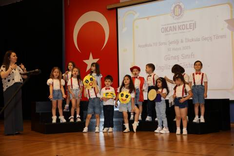 Anaokulu Öğrencilerimiz İlkokula Geçiş Törenimizde Yetenekleri ile Sahnedeydii