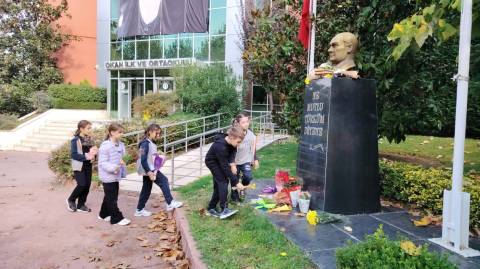  Ulu Önder Mustafa Kemal Atatürk’ü Ölümünün 87. Yılında Saygı Ve Özlemle Andık 