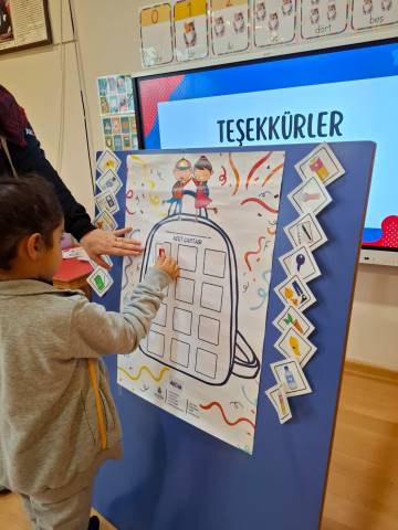  AKOM’dan Öğrencilerimize Afet Bilinci Semineri 