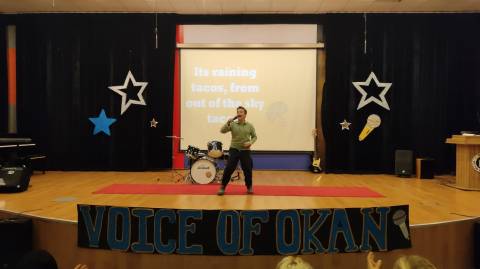  Yabancı Dillerde Müzik Ziyafeti 