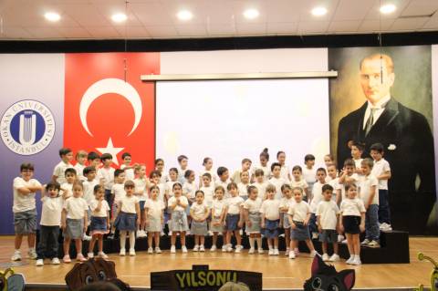 Anaokulumuzda Mezuniyet Coşkusu: İlkokula İlk Adım 