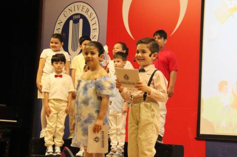 Mini Mini 1'lerimizden Büyük Gösteri 